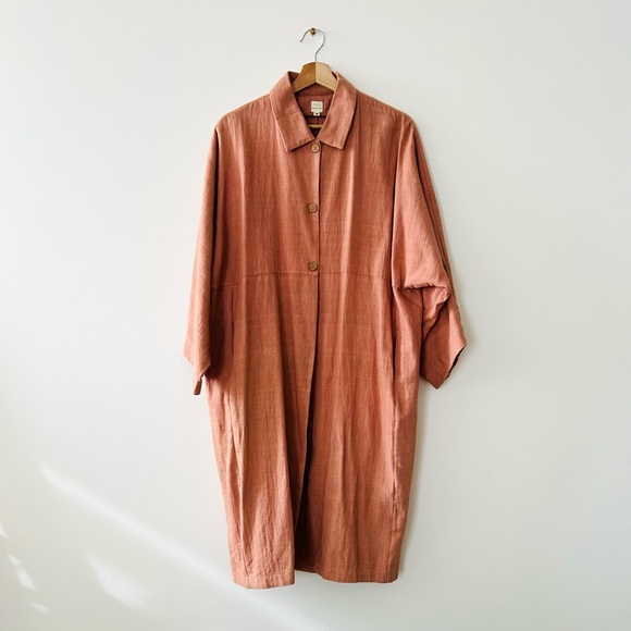 World of Crow Duster Coat - Picture 4 of 10